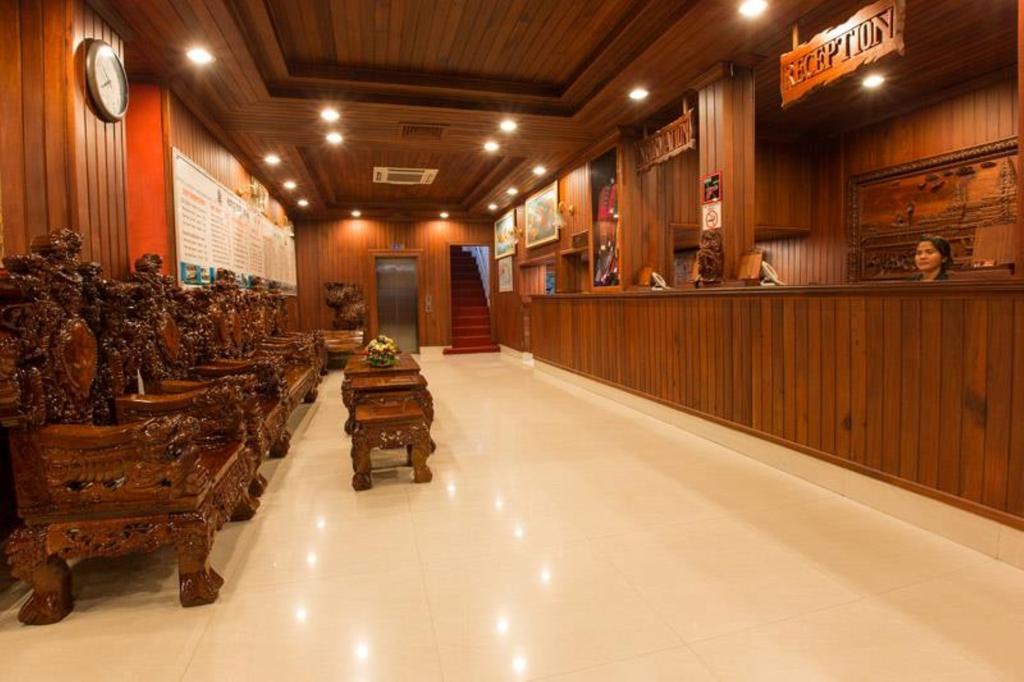 Asia Hotel Пном Пен Екстериор снимка