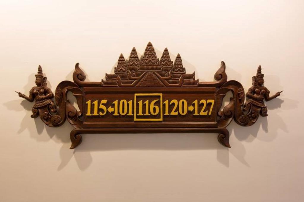 Asia Hotel Пном Пен Екстериор снимка